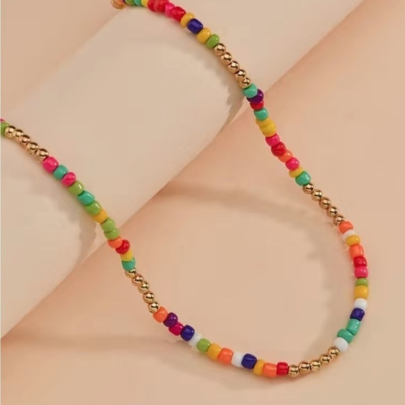 ✨FREE✨ Colourful beaded choker - Picture 5 of 5